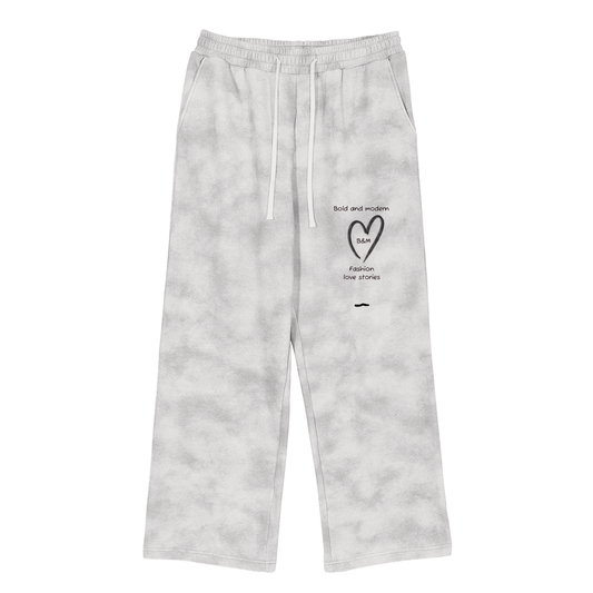 Loose Fit Streetwear for All Seasons